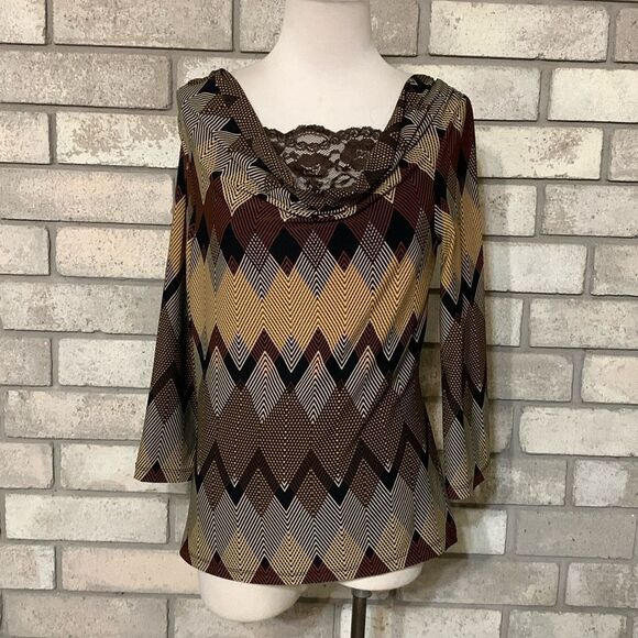 3for$20 blouse  medium - Picture 1 of 3